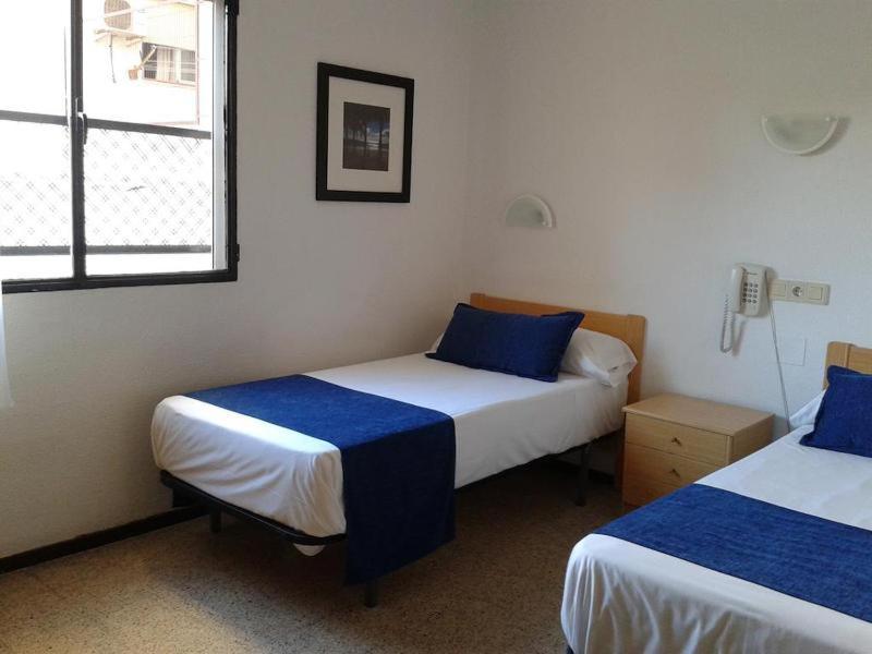 Hostal El Mercat Villajoyosa Pokoj fotografie