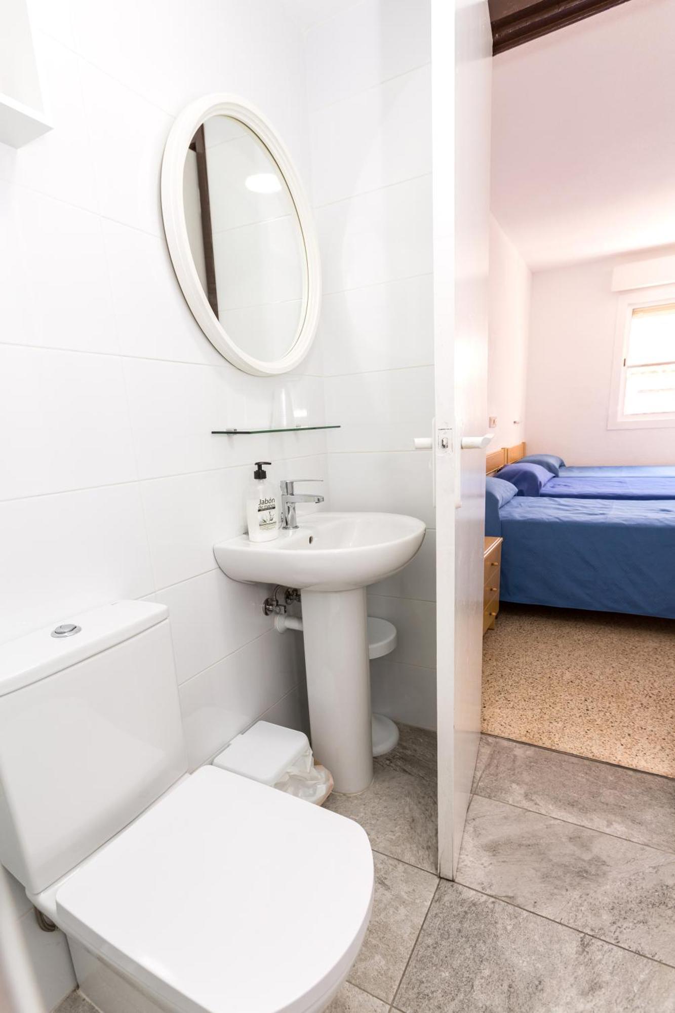 Hostal El Mercat Villajoyosa Pokoj fotografie