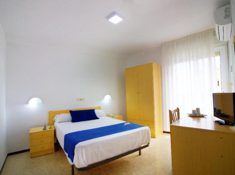 Hostal El Mercat Villajoyosa Pokoj fotografie